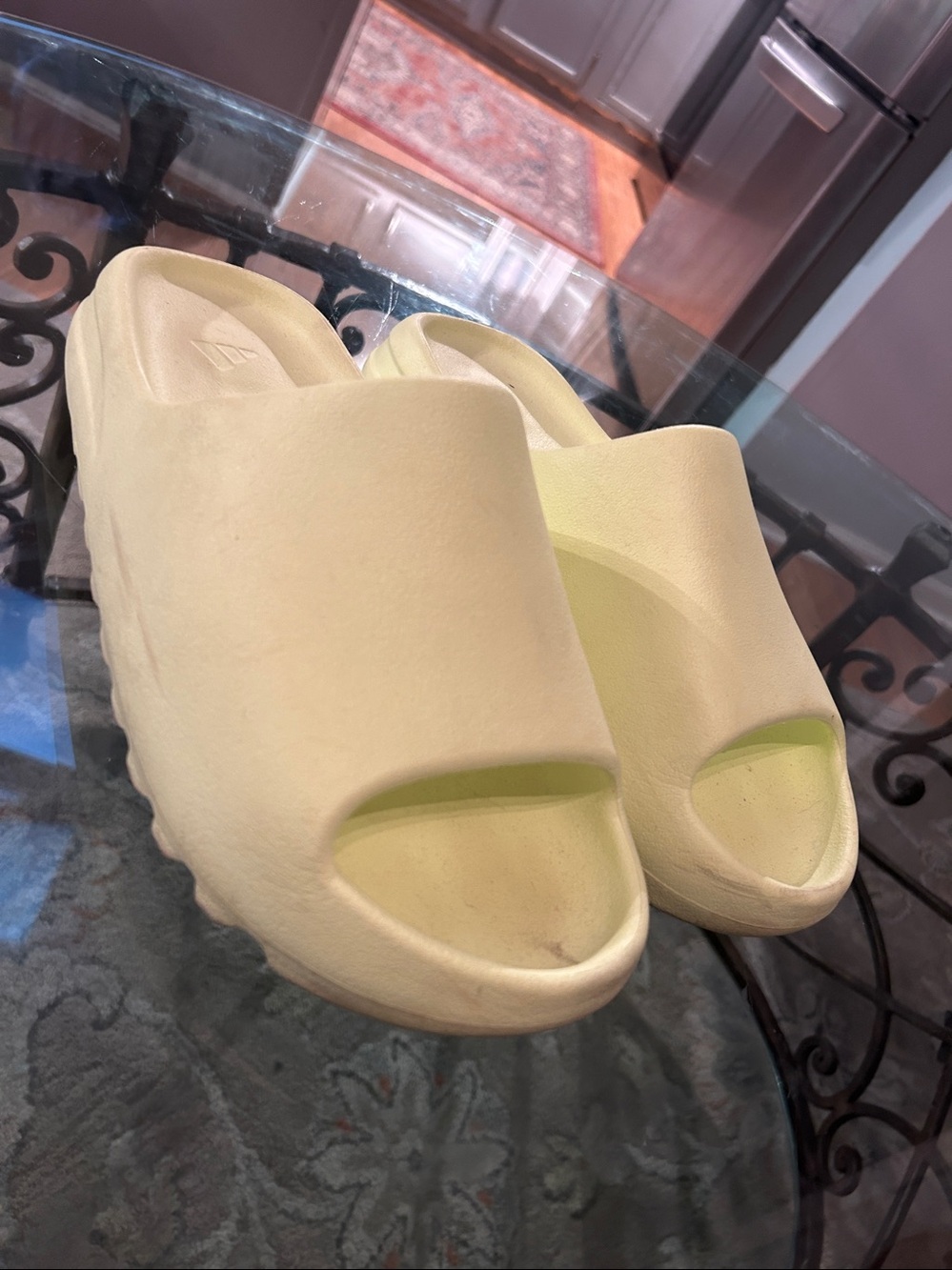 Yeezy Slide Glow Green Size 11